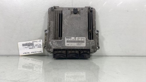 Calculateur moteur renault - calculateur,